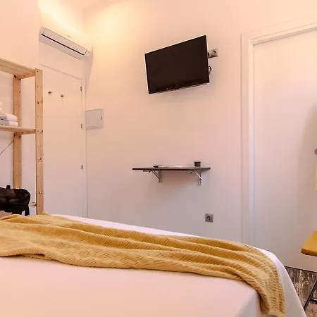 The 8 House