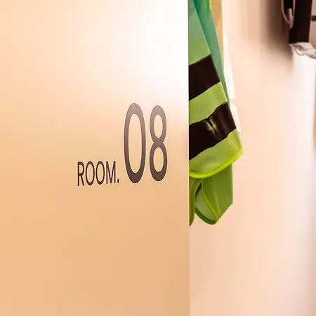 Гостевой дом The 8 House