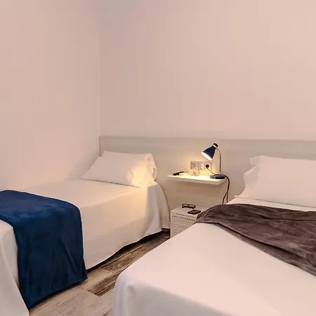 The 8 House Тарифа