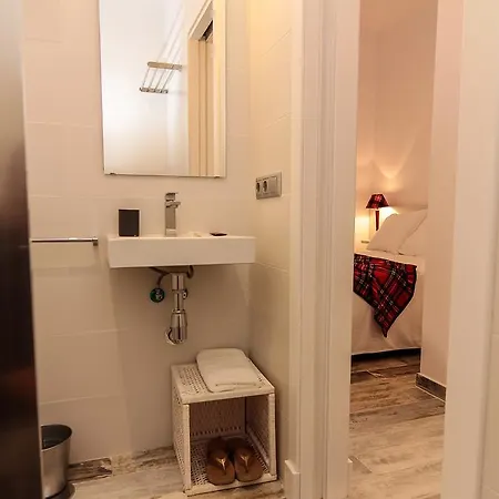 Гостевой дом The 8 House 3*